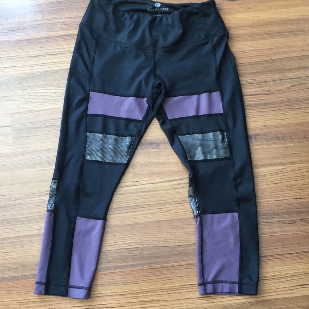90 degree leggings
